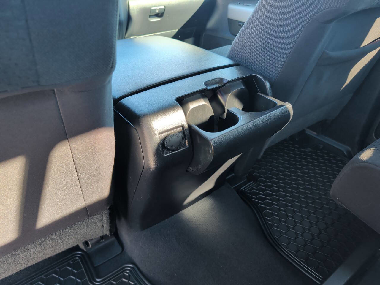 Used 2012 Toyota Tundra 4x4 Double Cab image 25