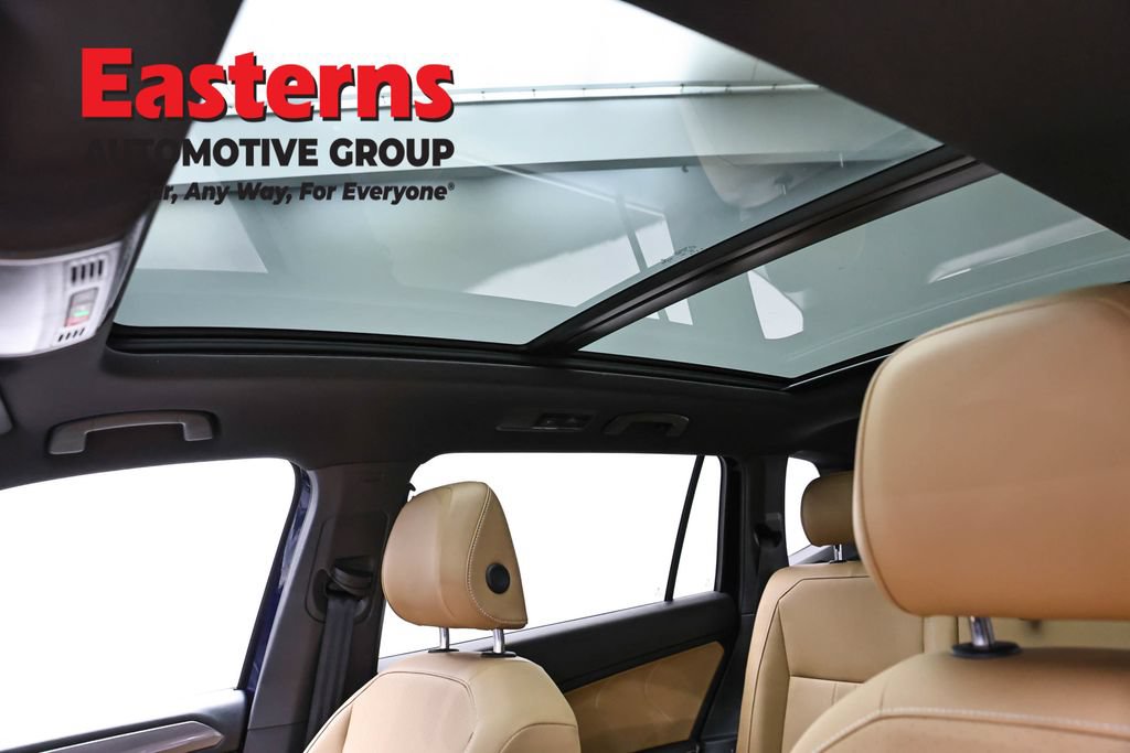 Used 2022 Volkswagen Tiguan SE w/ Panoramic Sunroof Package AWD/4WD image 72