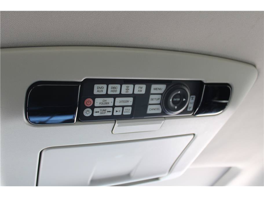 Used 2013 Acura MDX w/ Technology & Entertainment AWD/4WD image 39