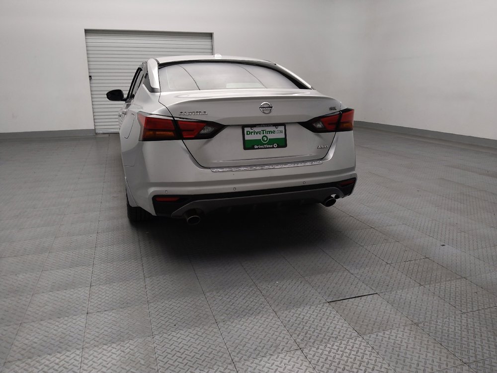 Used 2020 Nissan Altima 2.5 SR w/ Premium Package image 6