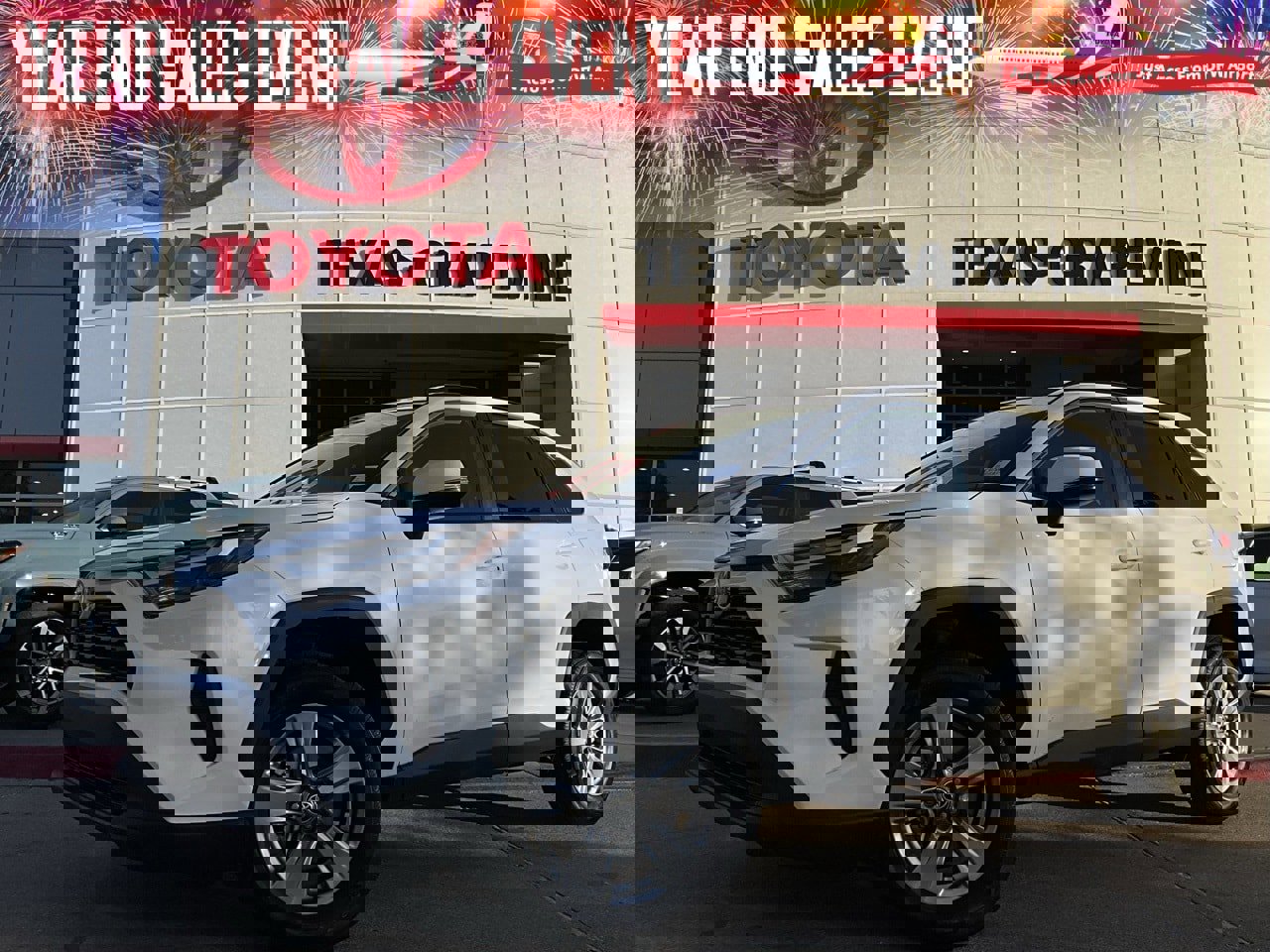 Used 2025 Toyota RAV4 XLE