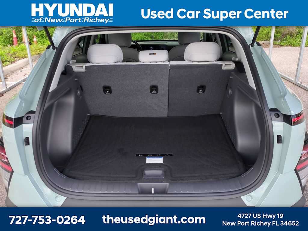 Certified 2024 Hyundai Kona SEL FWD image 12