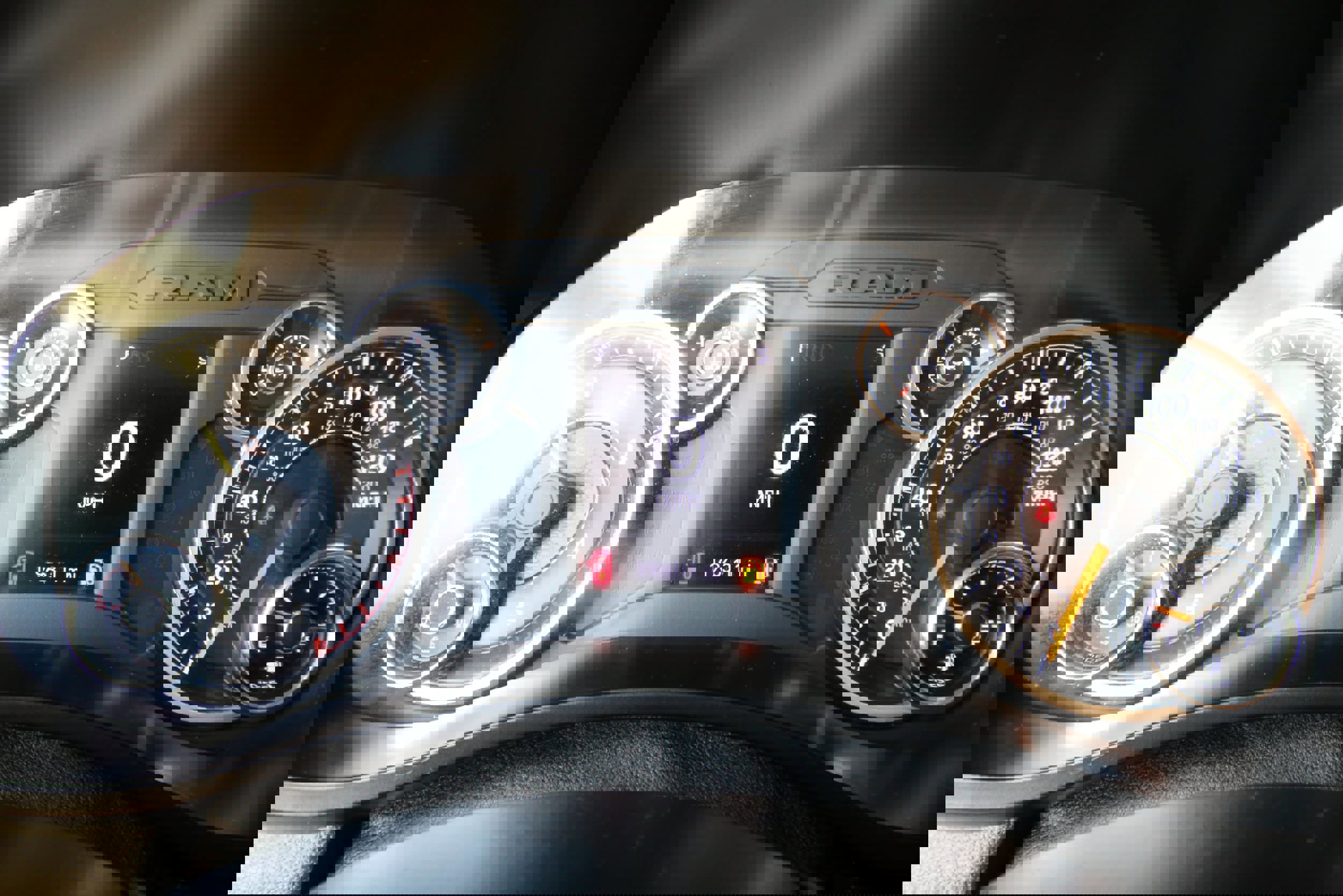 Used 2020 RAM 3500 Lone Star image 26