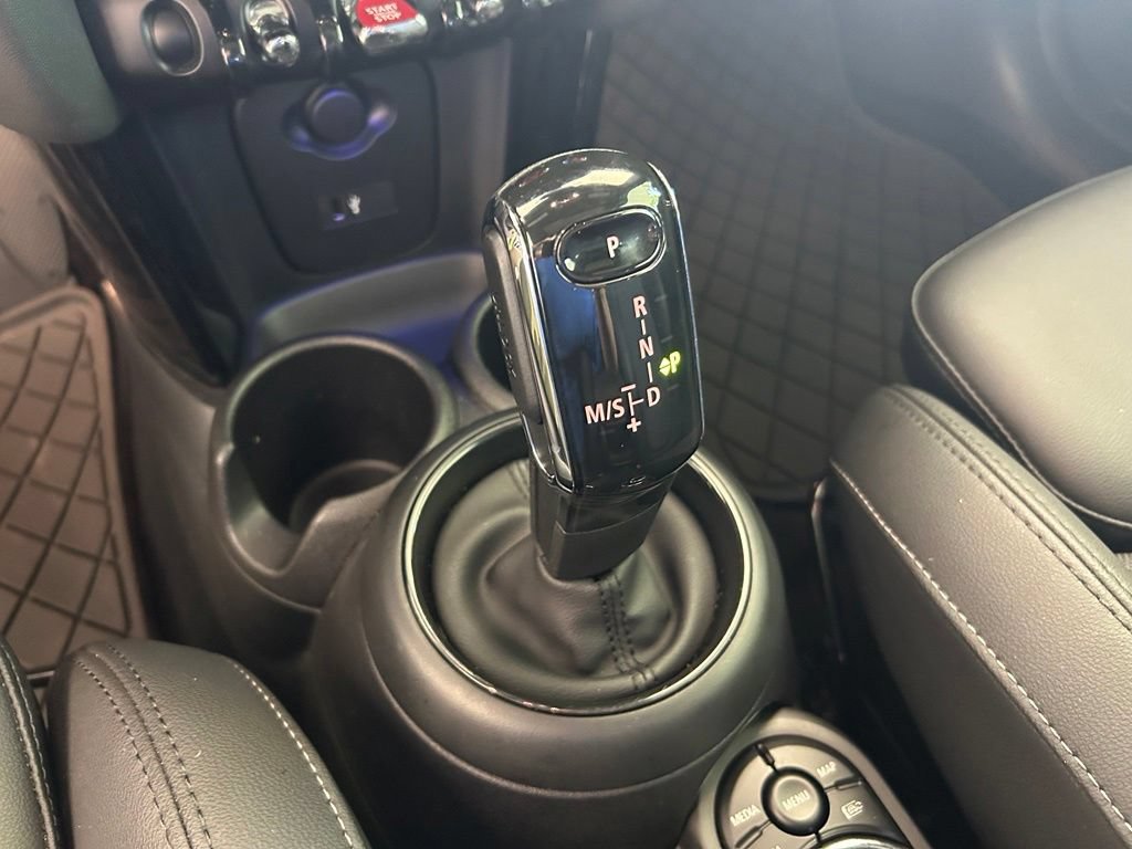 Used 2023 MINI Cooper S FWD image 9