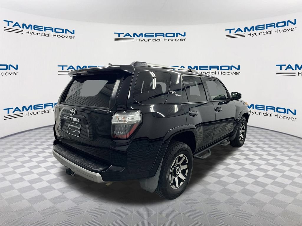 Used 2018 Toyota 4Runner TRD Off-Road Premium AWD/4WD image 5
