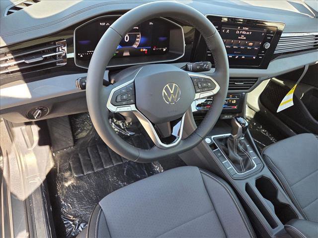 New 2026 Volkswagen Jetta SE image 3