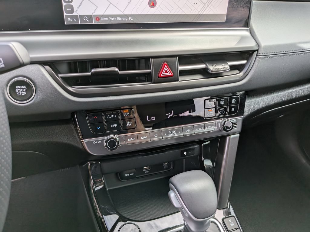 Certified 2026 Kia Seltos SX AWD/4WD image 27