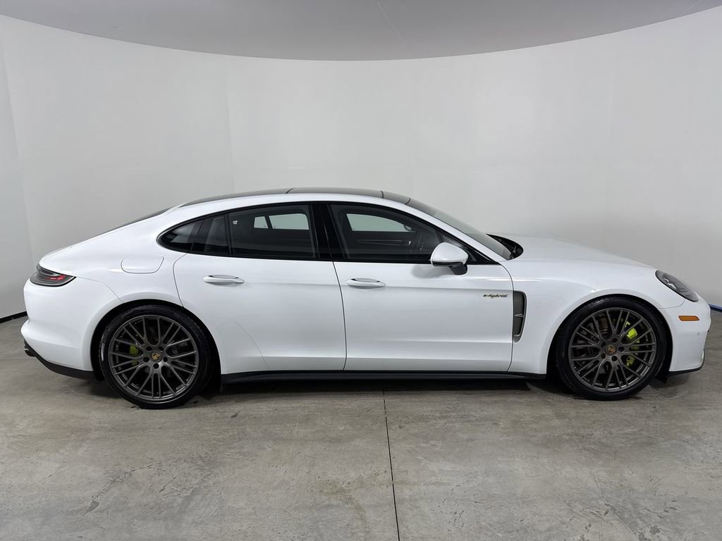 Certified 2023 Porsche Panamera 4 image 8