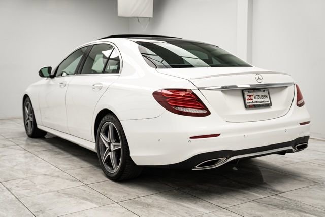 Used 2017 Mercedes-Benz E 300 4MATIC image 7