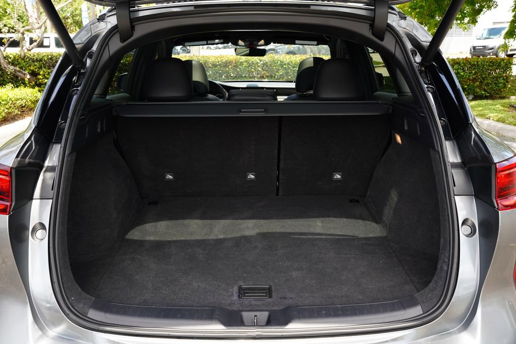 Used 2023 INFINITI QX50 Sport image 18