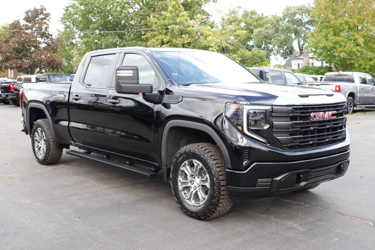 Used 2023 GMC Sierra 1500 Pro w/ Pro Value Package image 4