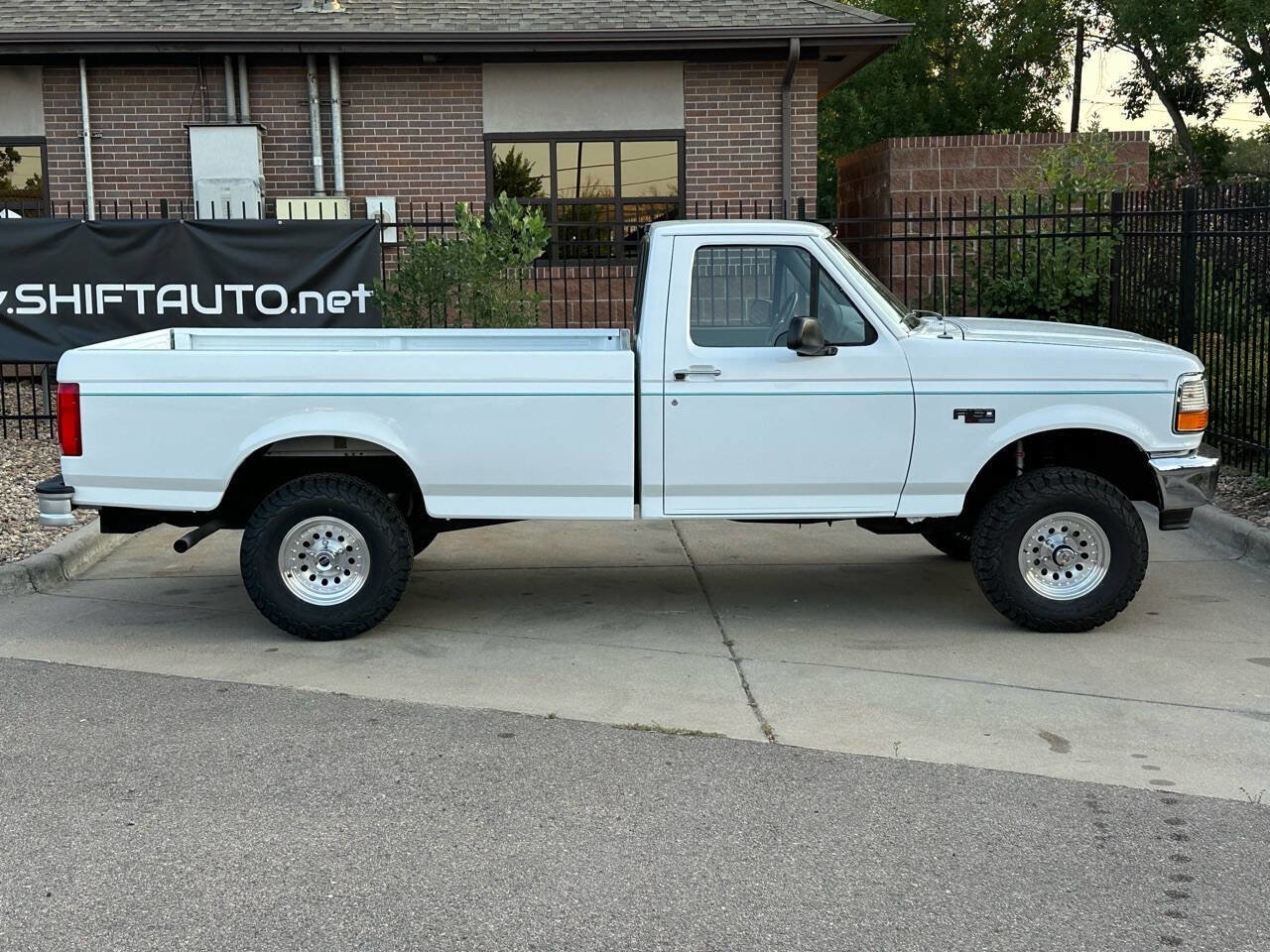 Used 1996 Ford F150 XLT image 25