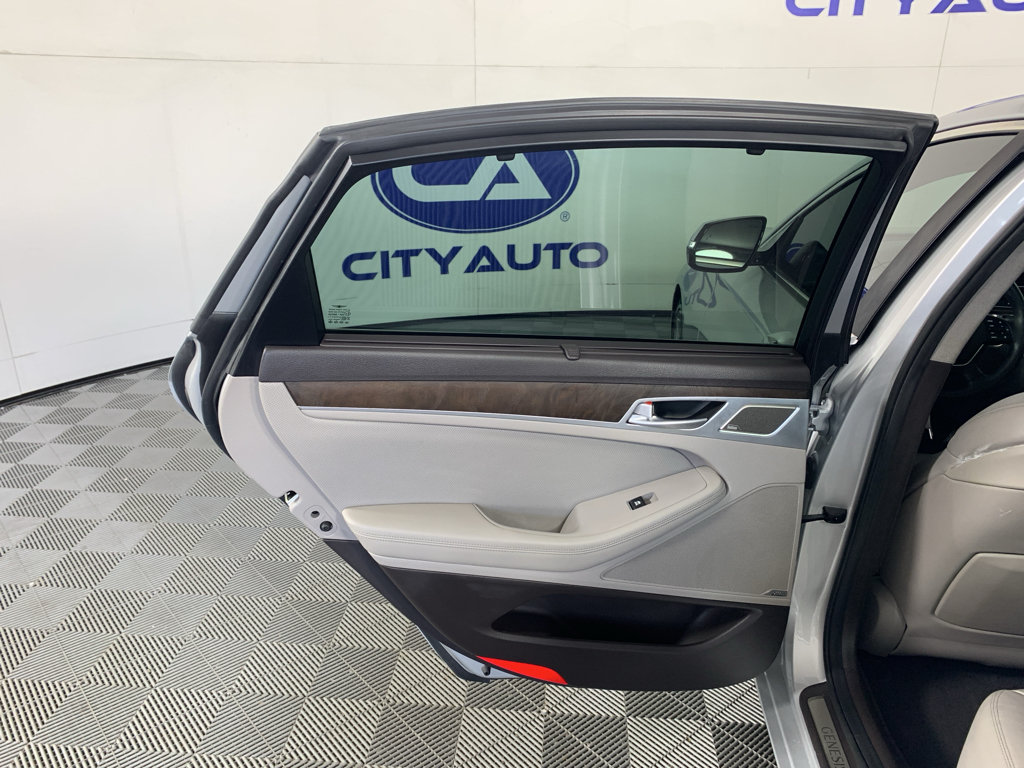 Used 2019 Genesis G80 5.0 Ultimate RWD image 30
