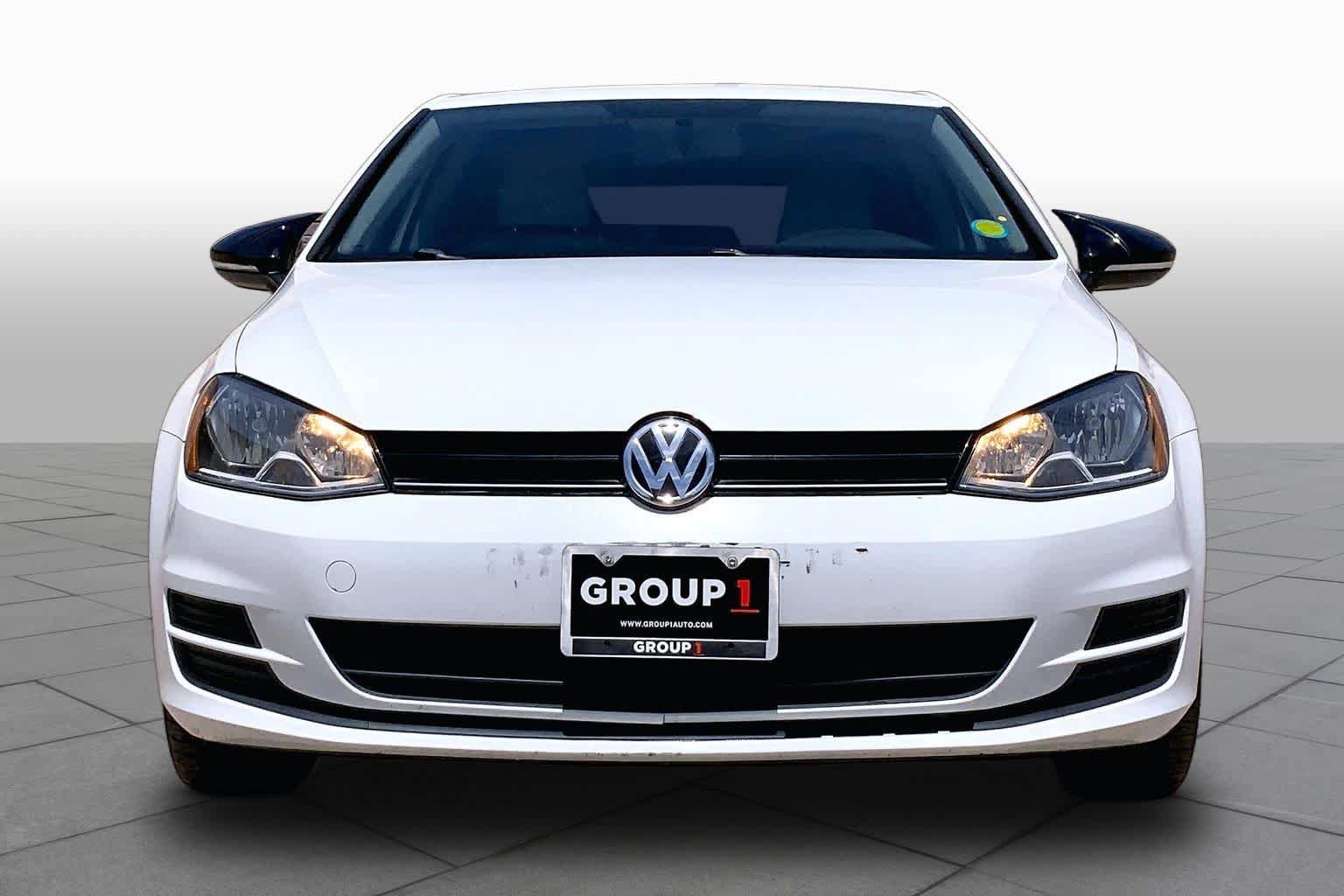 Used 2015 Volkswagen Golf TDI S FWD image 4