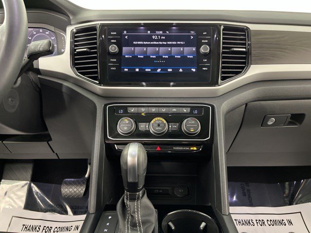 Used 2023 Volkswagen Atlas SE w/ Panoramic Sunroof Package FWD image 22