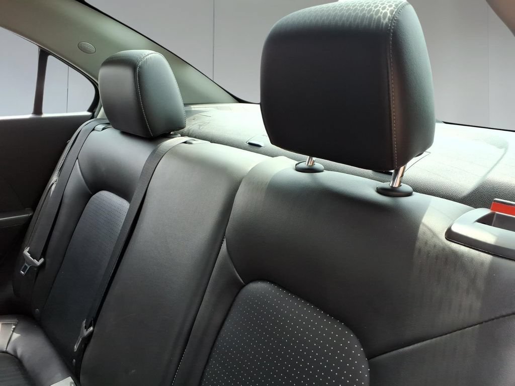 Used 2019 Chevrolet Sonic Premier FWD image 11