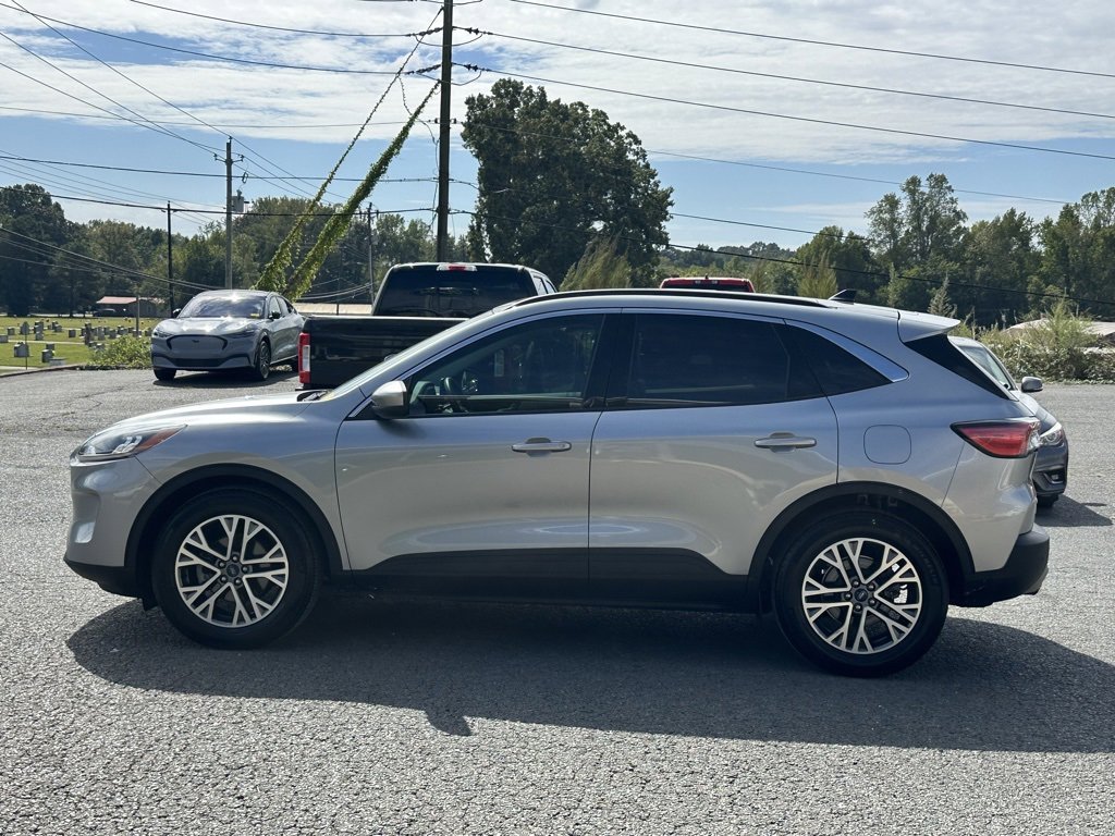 Used 2022 Ford Escape SEL image 3
