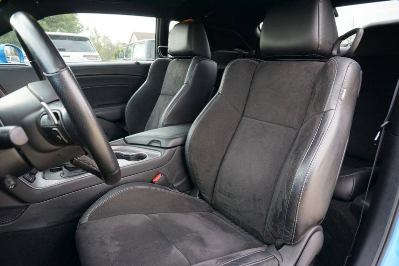 Used 2023 Dodge Challenger R/T w/ Plus Package image 23