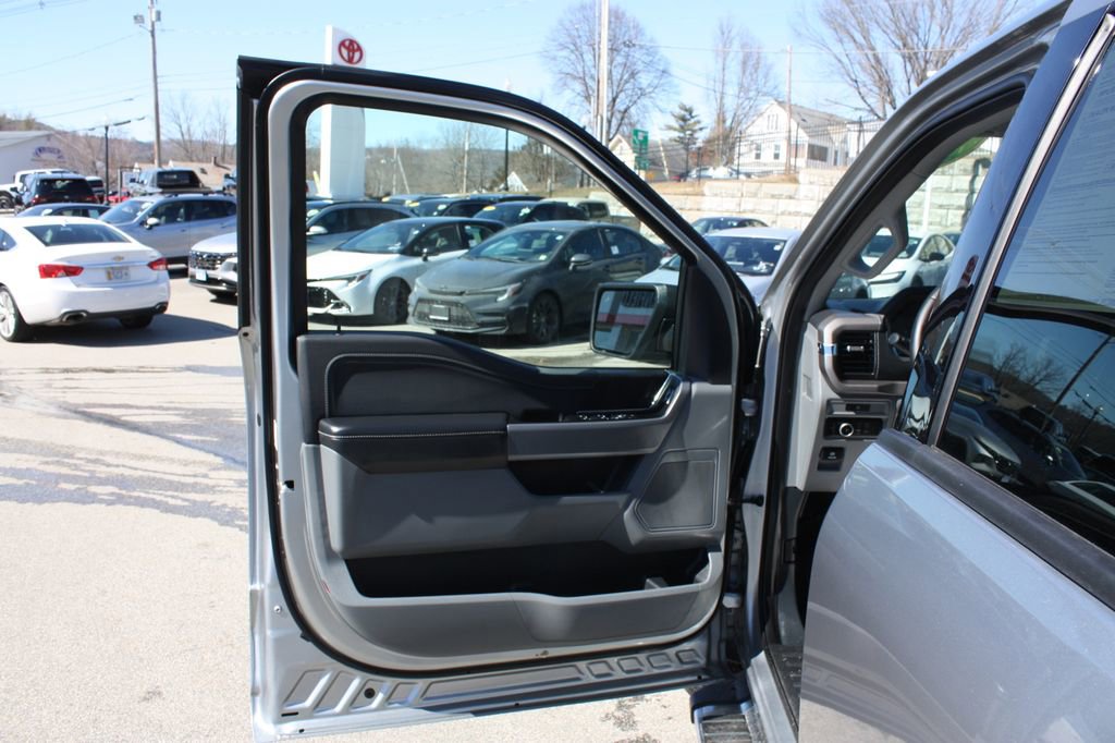 Used 2025 Ford F150 XLT w/ Equipment Group 301A Standard image 9