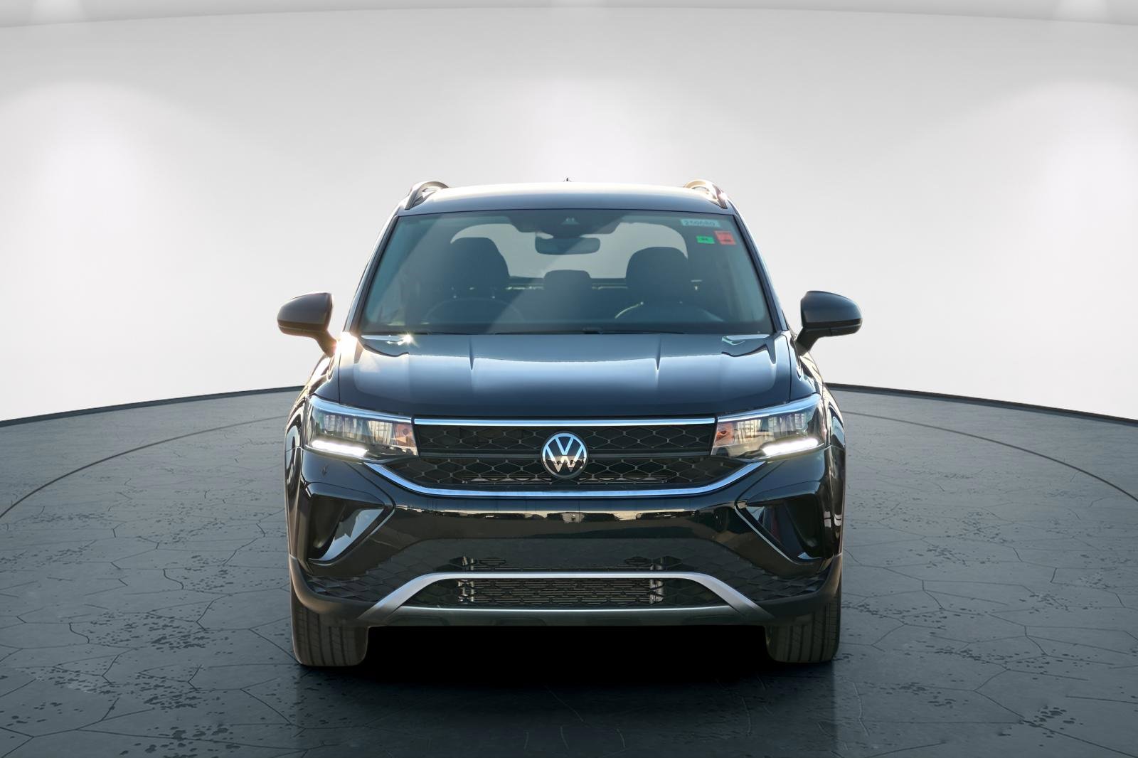 Used 2024 Volkswagen Taos S image 9