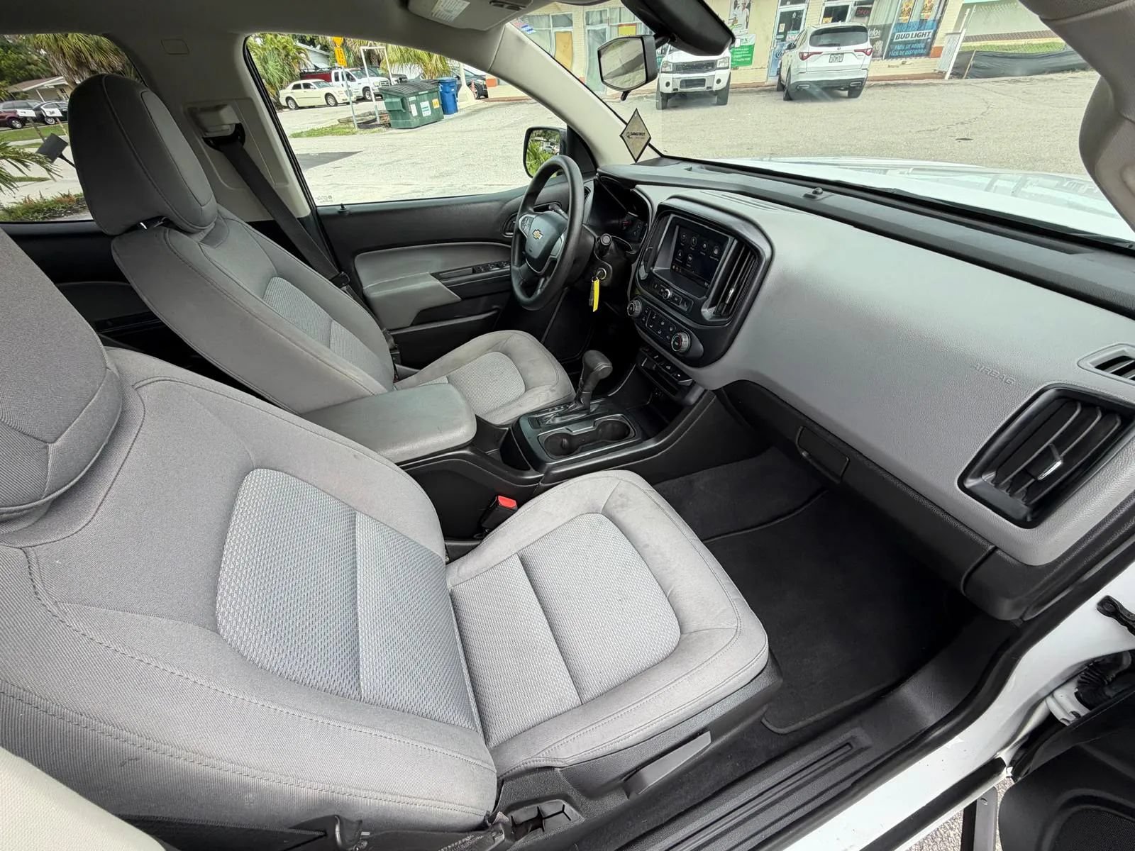 Used 2019 Chevrolet Colorado W/T w/ WT Convenience Package RWD image 17