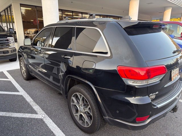 Used 2018 Jeep Grand Cherokee Limited AWD/4WD image 8