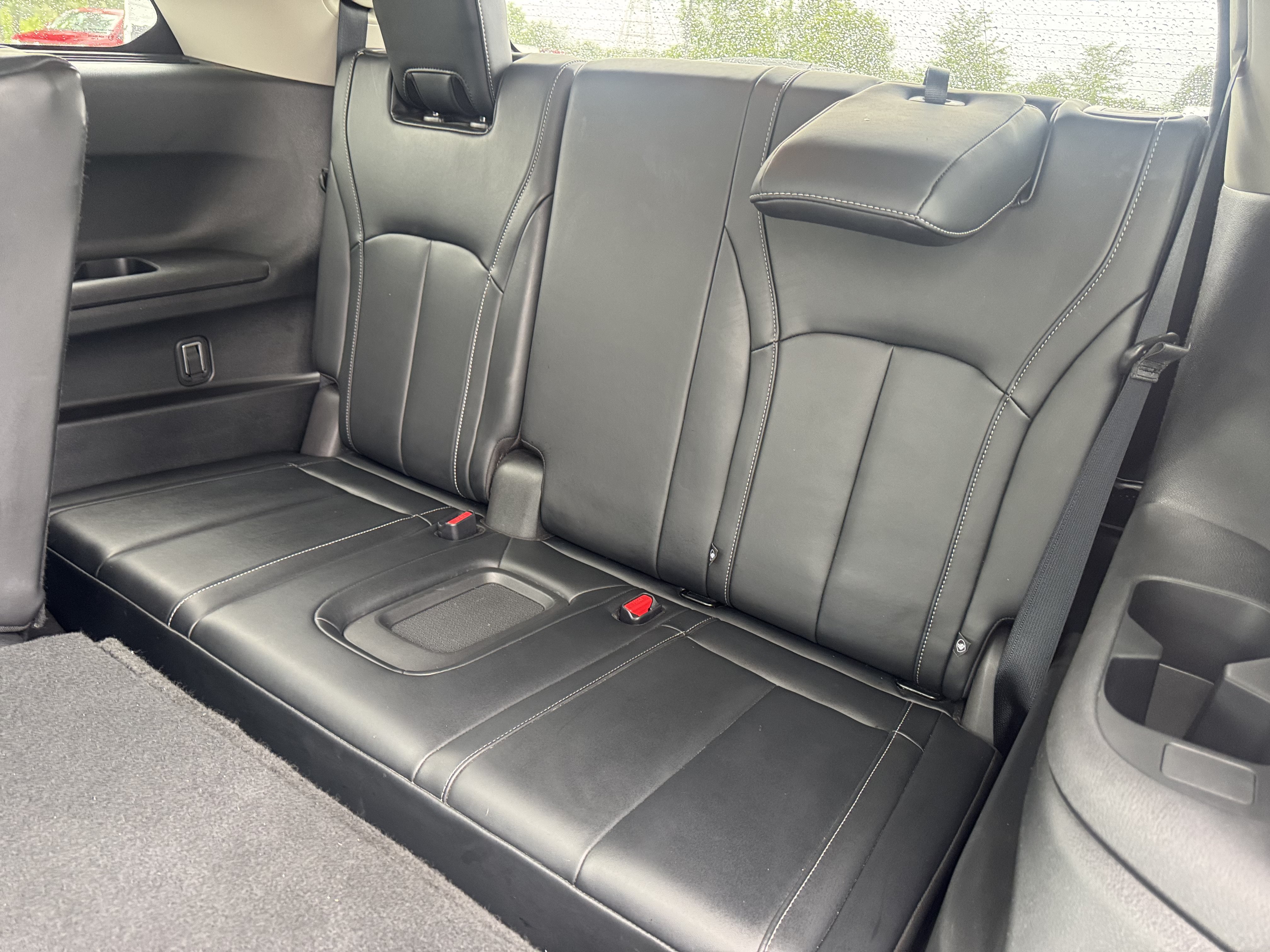 Used 2023 INFINITI QX60 Luxe AWD/4WD image 18