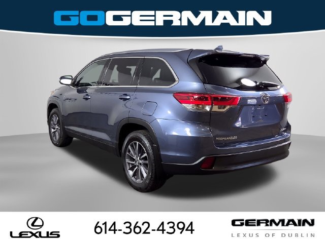Used 2019 Toyota Highlander XLE AWD/4WD image 9