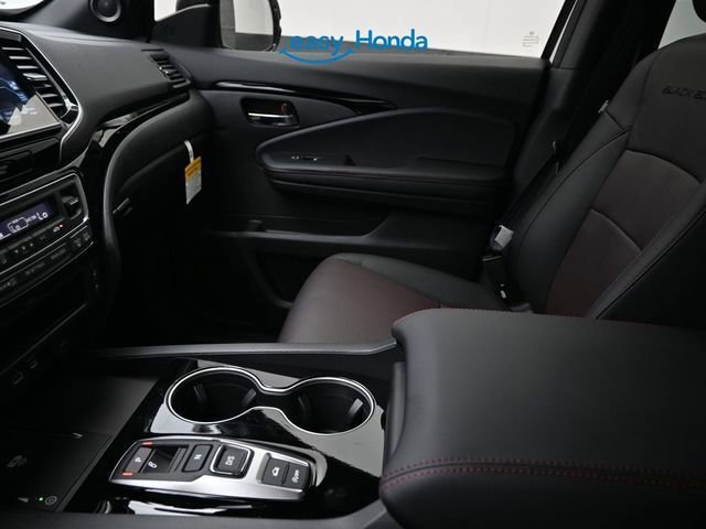 Used 2025 Honda Ridgeline Black Edition image 13