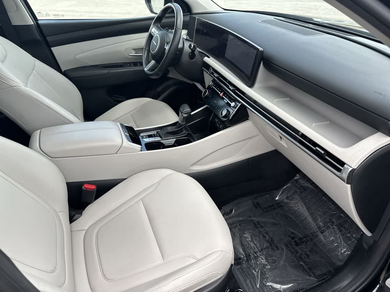 Used 2025 Hyundai Tucson SEL FWD image 23