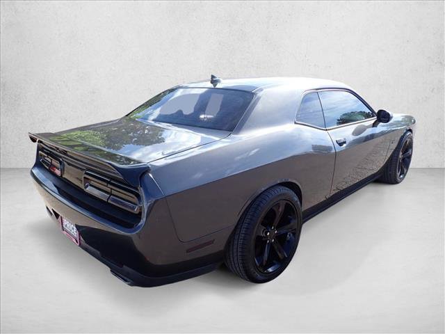Used 2016 Dodge Challenger R/T Plus RWD image 4