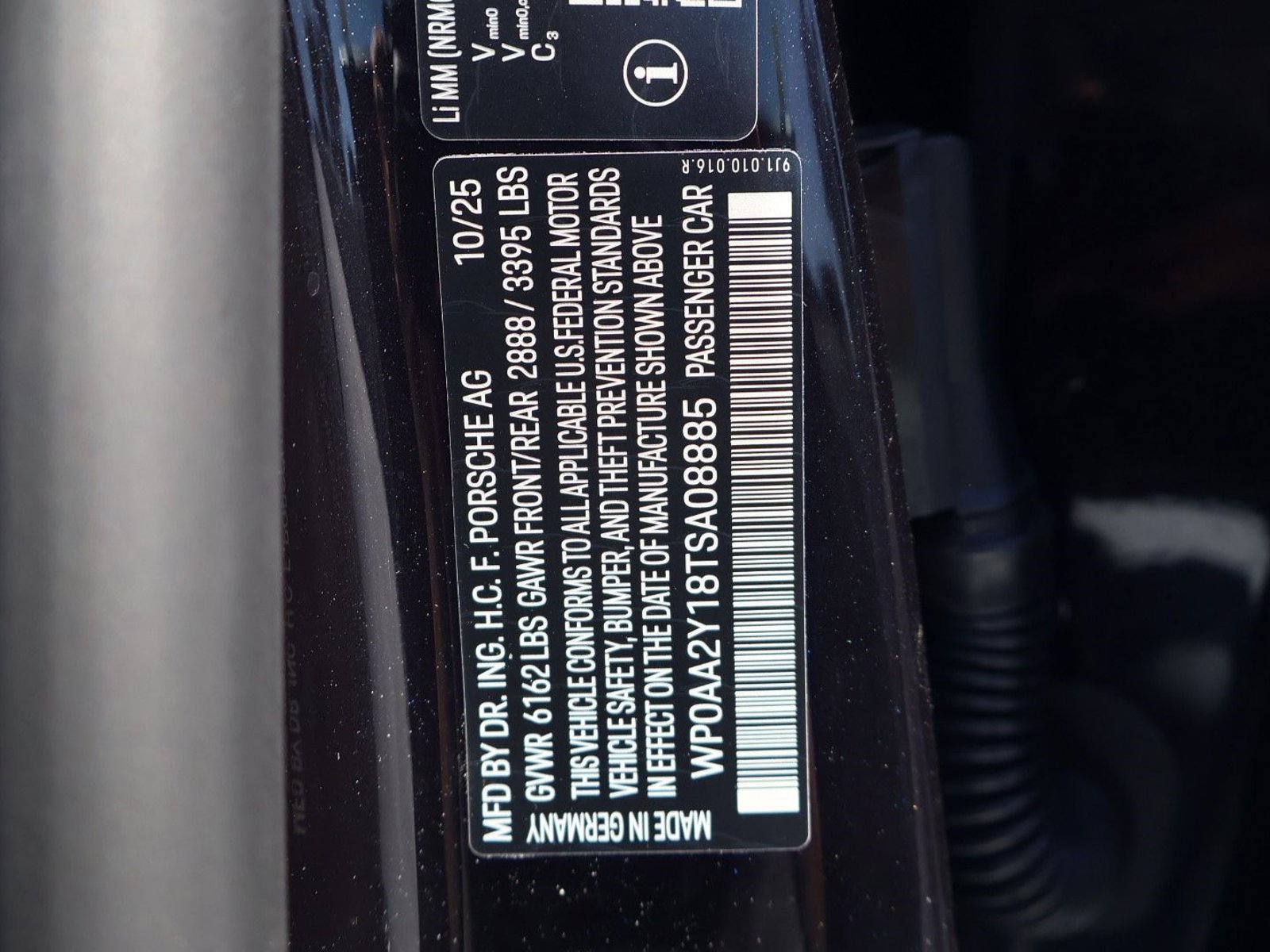 New 2026 Porsche Taycan image 29