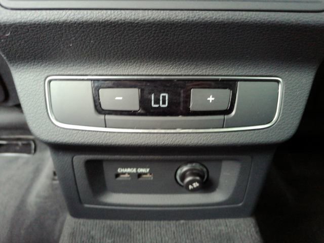 Used 2024 Audi Q5 2.0T Premium image 33