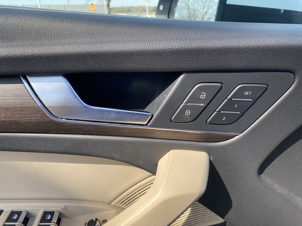 Used 2024 Audi Q5 2.0T Premium Plus image 14