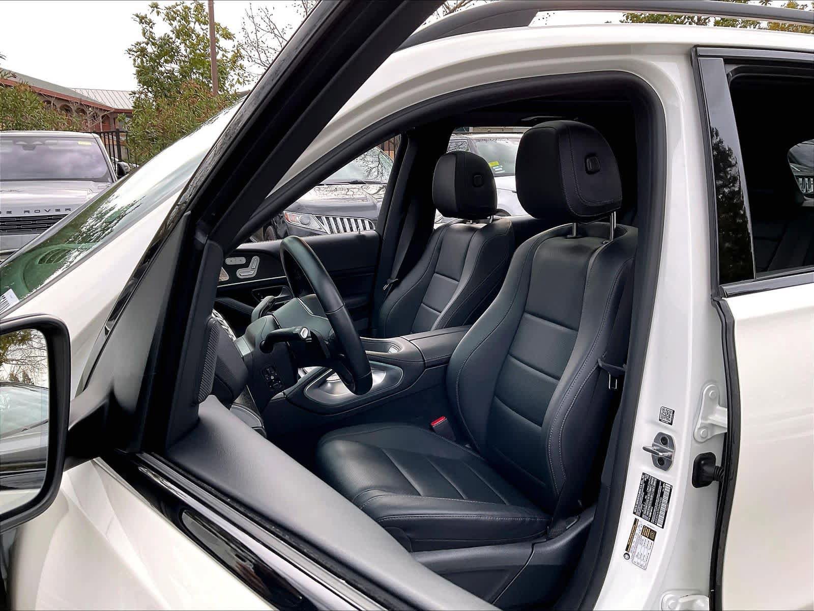 Used 2023 Mercedes-Benz GLE 450 4MATIC image 25