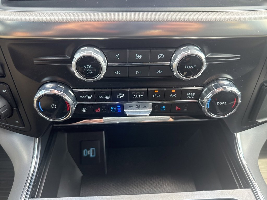 Used 2024 Ford F150 Lariat image 6