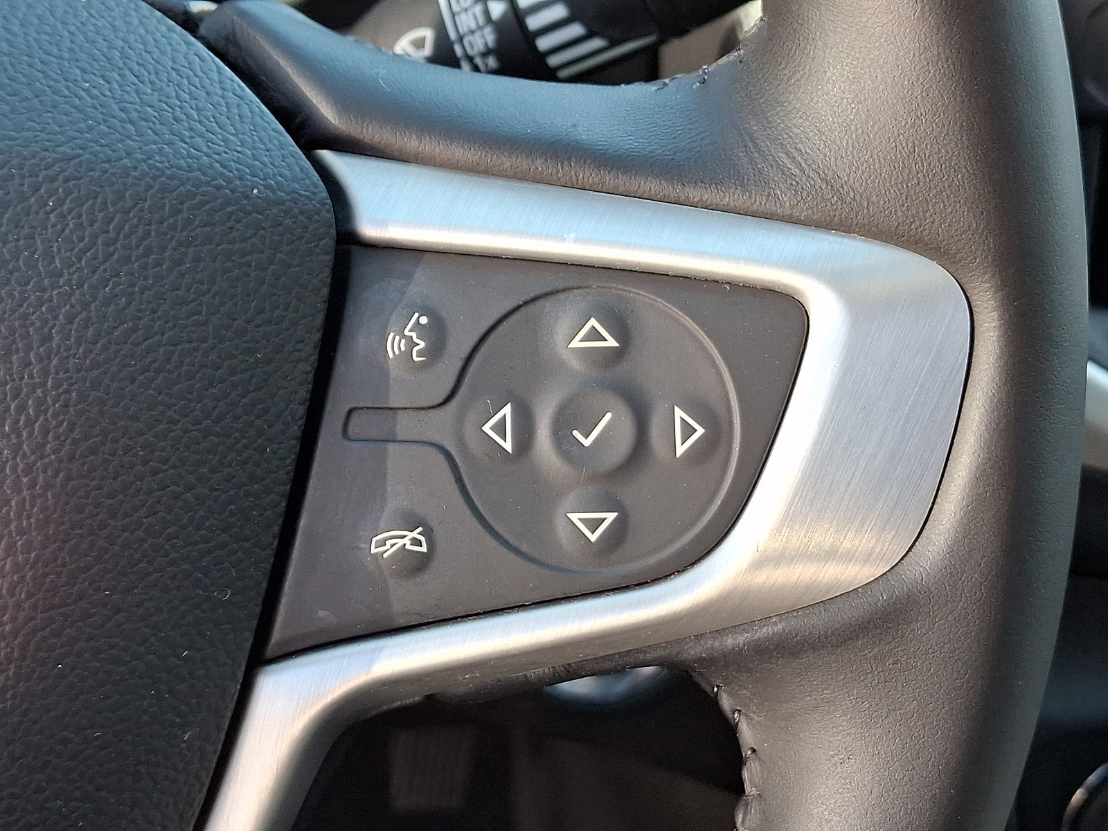 Used 2019 GMC Terrain SLE w/ Driver Convenience Package image 19