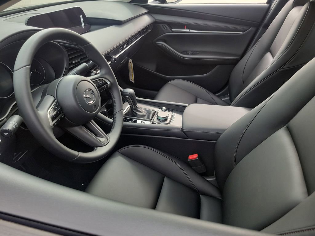 New 2026 MAZDA MAZDA3 2.5 S Sedan w/ Preferred Pkg image 4