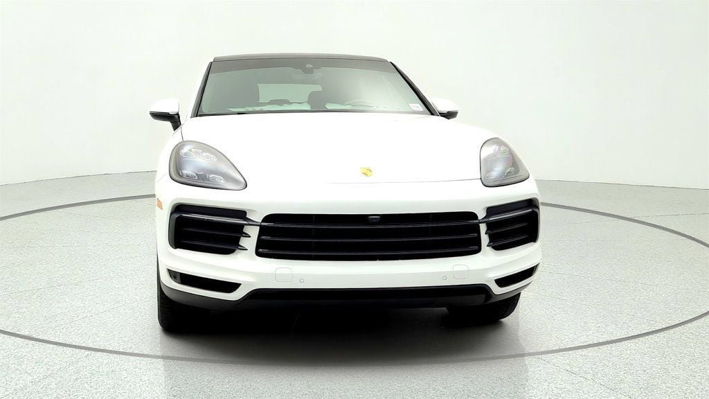 Used 2021 Porsche Cayenne Coupe AWD/4WD image 2