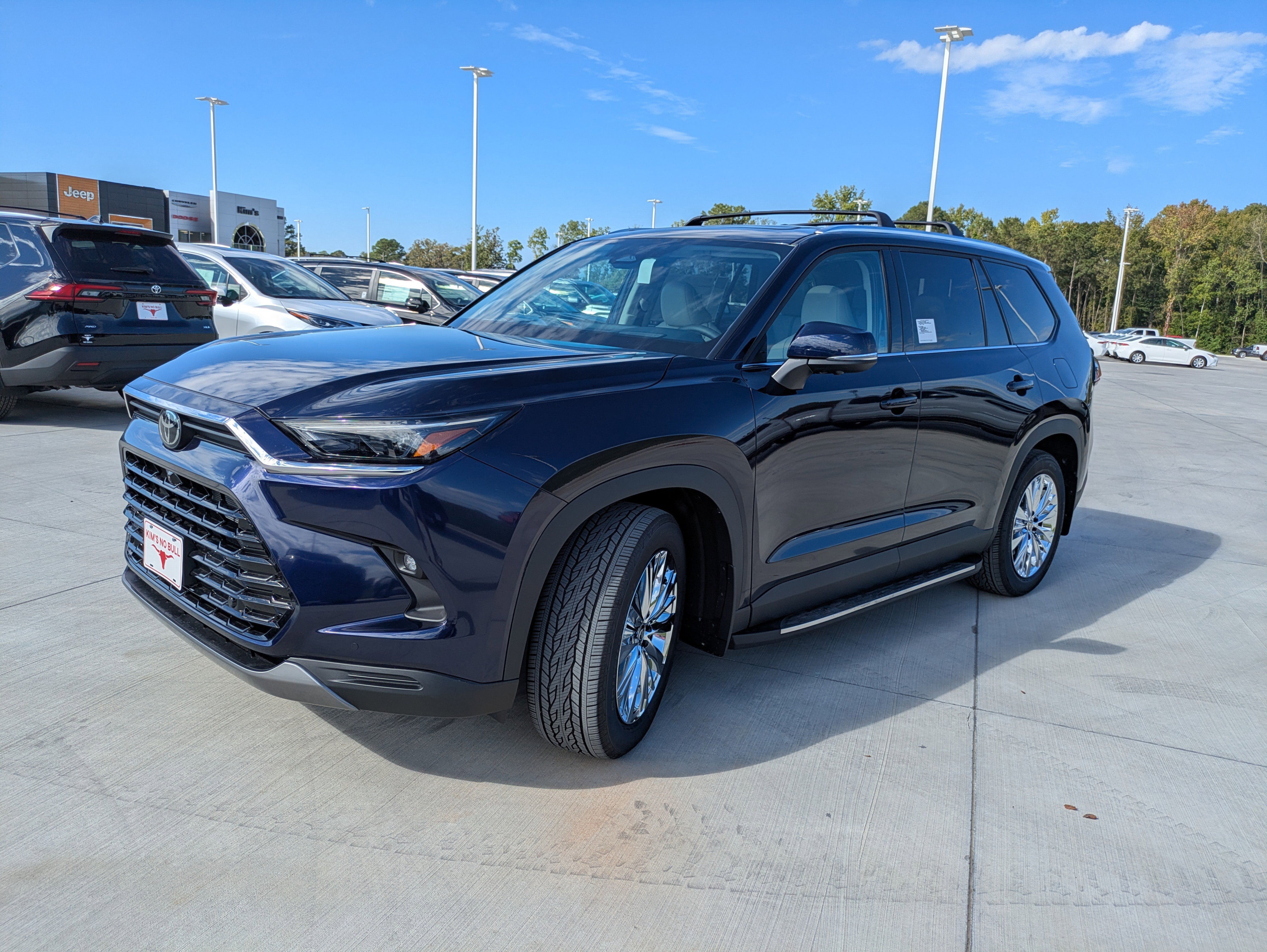 New 2026 Toyota Grand Highlander Platinum image 3