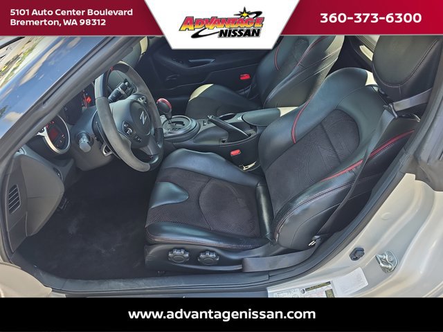 Used 2020 Nissan 370Z w/ Sport Package image 11