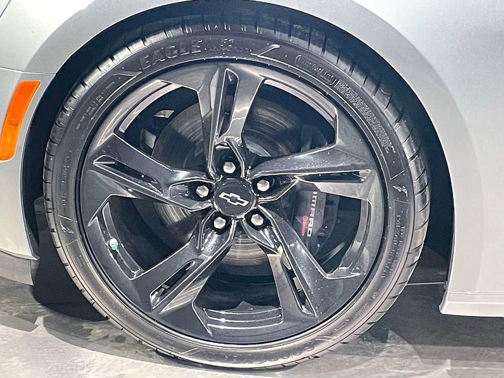 Used 2023 Chevrolet Camaro SS image 9