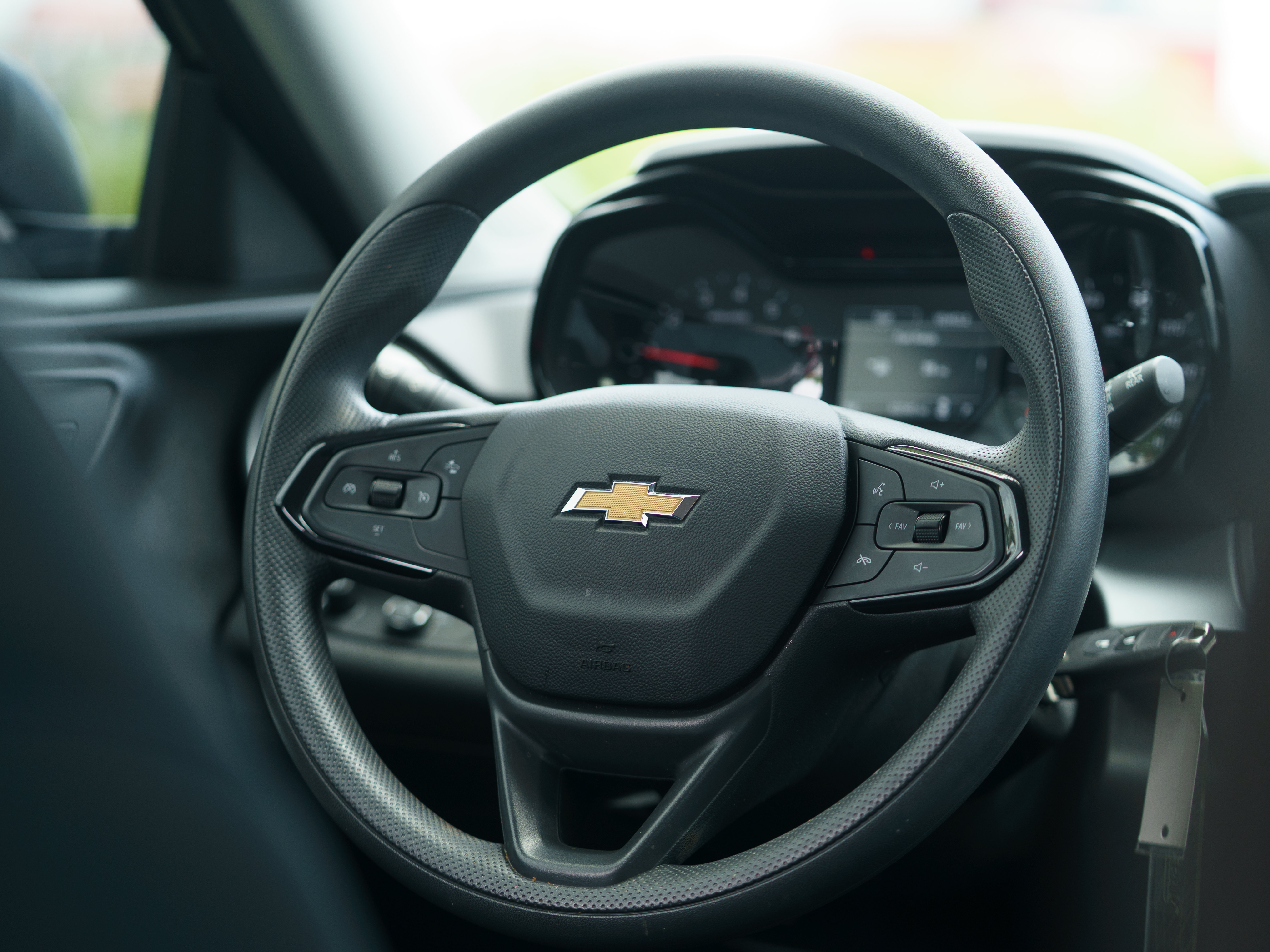 Used 2024 Chevrolet Trax LS FWD image 16
