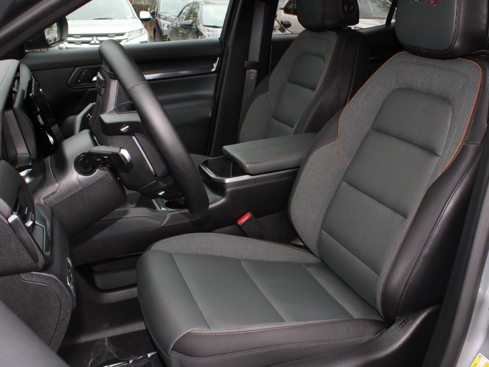 Used 2026 GMC Terrain AT4 w/ LPO, Floor Liner Package image 17