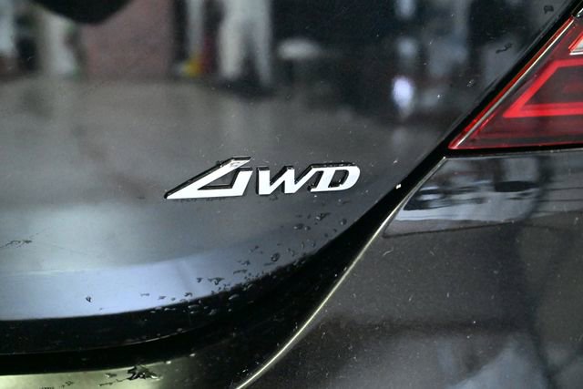 Used 2025 Genesis G70 2.5T image 12