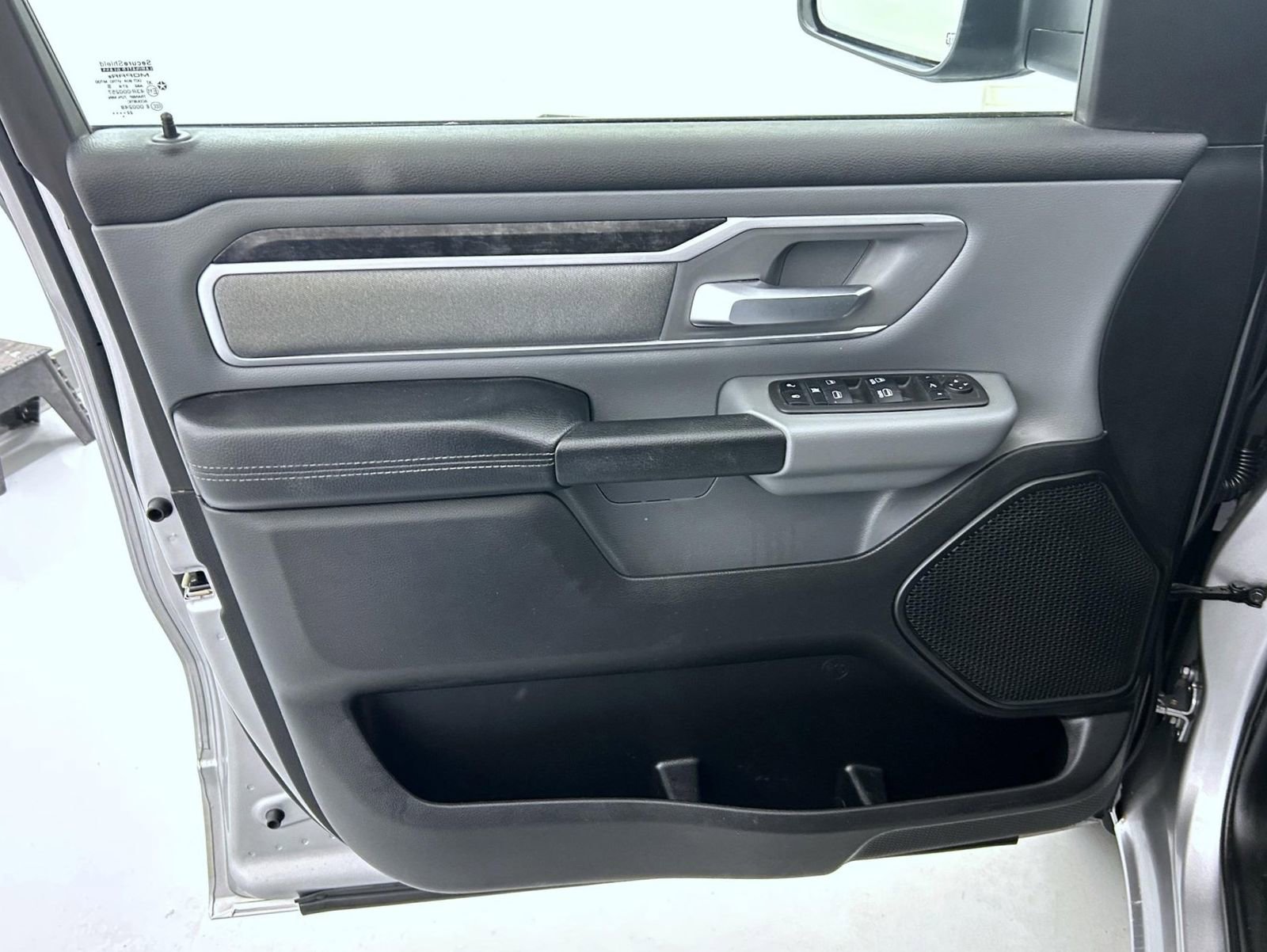 Certified 2022 RAM 1500 Big Horn image 9