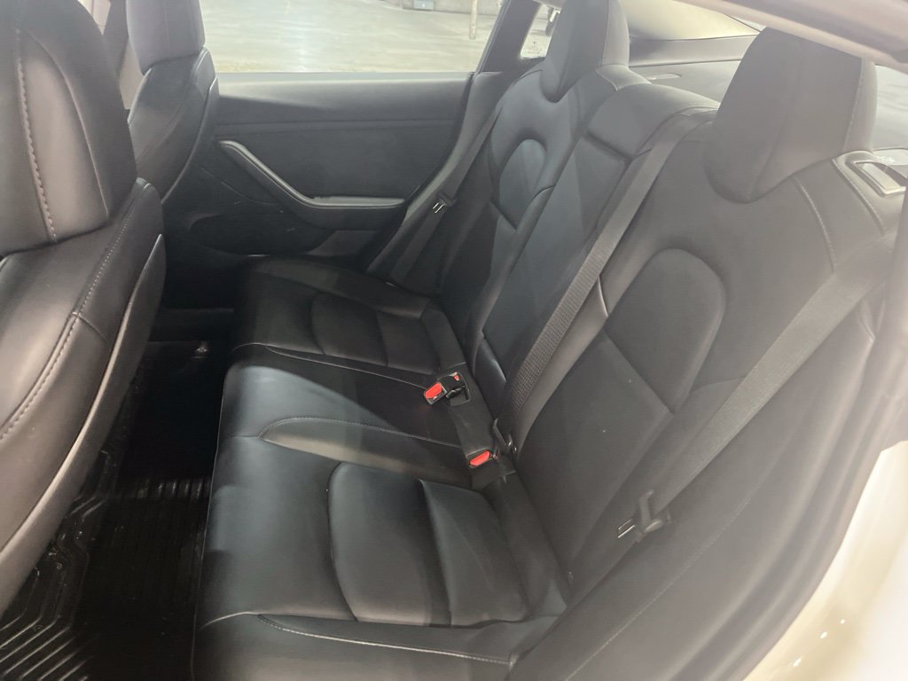 Used 2021 Tesla Model 3 Standard Range Plus RWD image 12