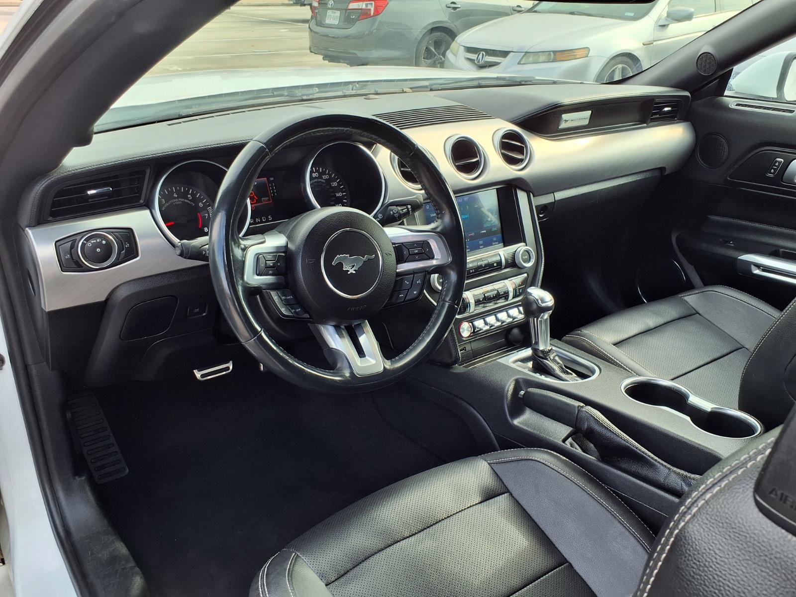 Used 2023 Ford Mustang Premium RWD image 4
