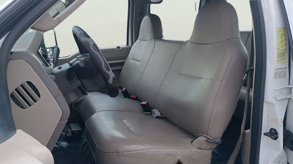 Used 2008 Ford F350 XL RWD image 5