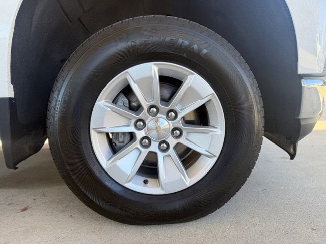 Used 2020 Chevrolet Silverado 1500 LT w/ Convenience Package image 43